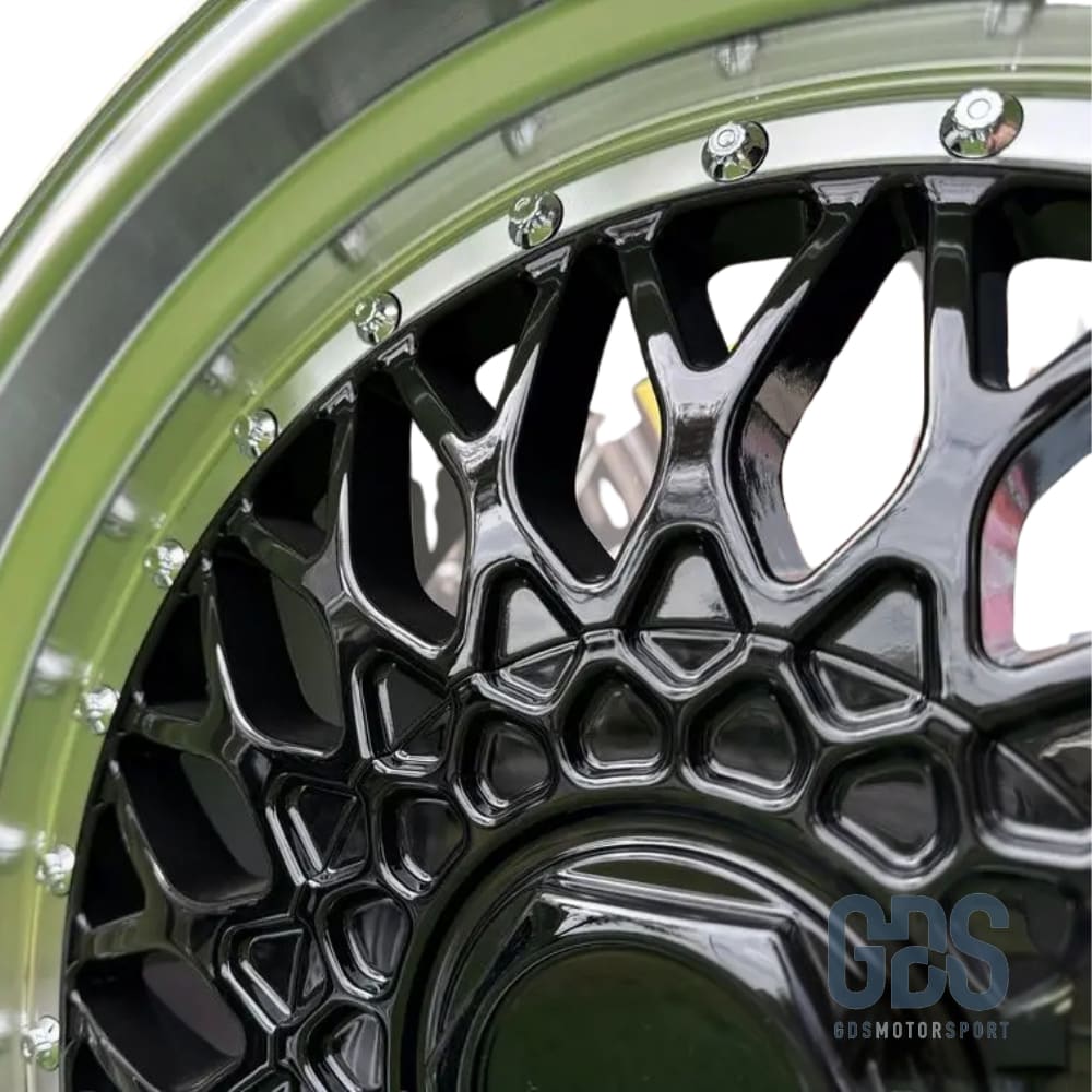 4 jantes style BBS RS Centre noir BMW R17’’ X 7.5’’ ET35 - Jantes et pneus - GDS Motorsport