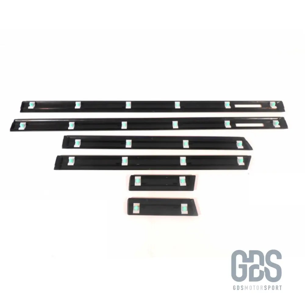Baguettes de protection latérales style m3 pour bmw e36 berline / touring - carrosserie