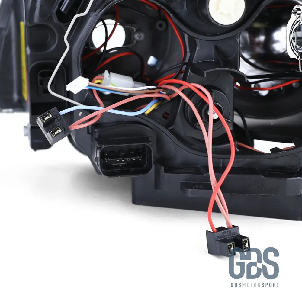 Phares avant Fond noir Type original H7/H7 pour BMW serie 1 - PHARES FEUX - GDS Motorsport