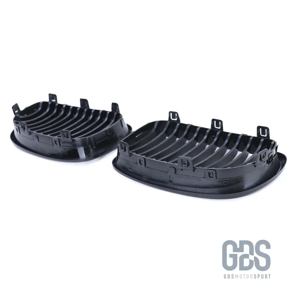 Grilles de calandre noir brillant simple lame pour bmw série 1 e81 e82 e87 e88 — phase 2 (2007-2013) - calandres