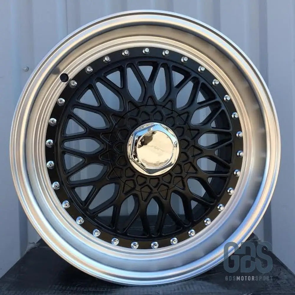 Pack 4 jantes style BBS RS centre noir BMW R19’’ X 8,5’’ ET35 - Jantes et pneus - GDS Motorsport