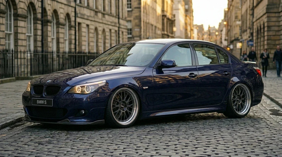 BMW E60 abaissée sur jantes en monte décalée, style German Look
