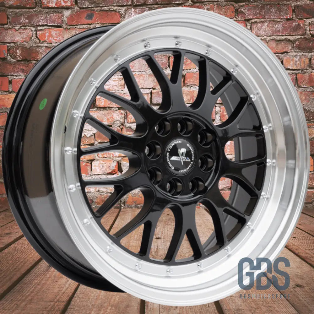 4 jantes Look BBS LM Centre noir BMW R17’’ X 7.5’’ ET38 - Jantes et pneus - GDS Motorsport