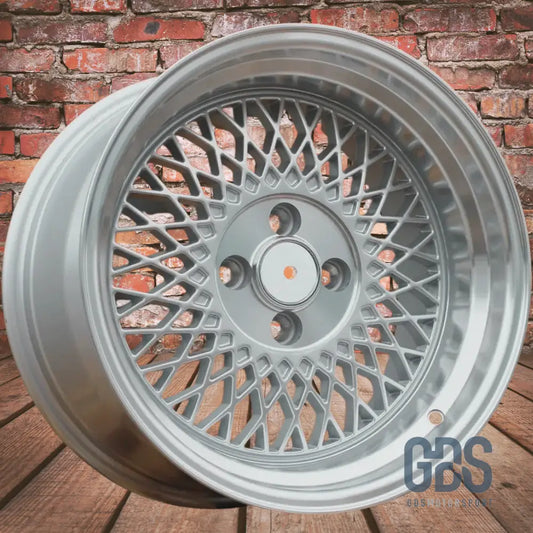 4 jantes style Klutch SL1 BMW R15’’ X 7’’ ET25 - Jantes et pneus - GDS Motorsport