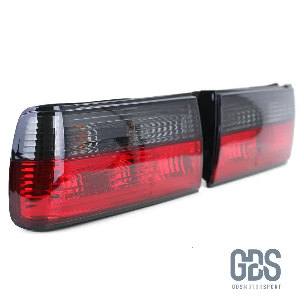 Feux arrieres rouge fumé noir pour BMW E30 phase 1 - PHARES FEUX - GDS Motorsport