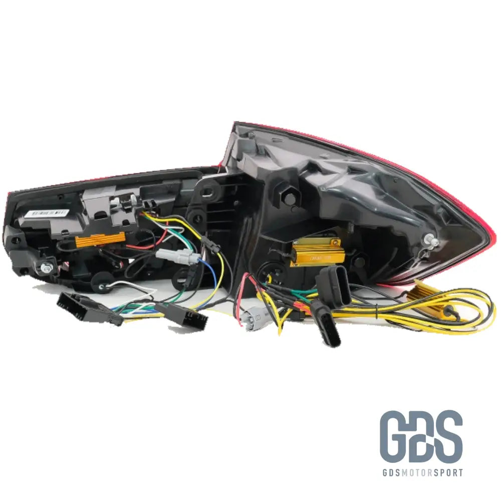 Feux arrières LED Light Bar Dynamique pour BMW Série 3 F30 Rouge - Éclairage de véhicule - GDS Motorsport