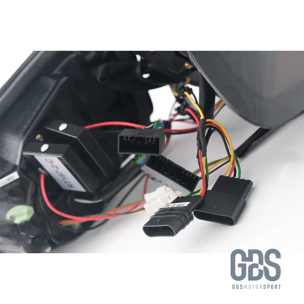 Feux arrières Look G20 Full LED pour BMW Série 3 F30 Fond Noir - Éclairage de véhicule - GDS Motorsport