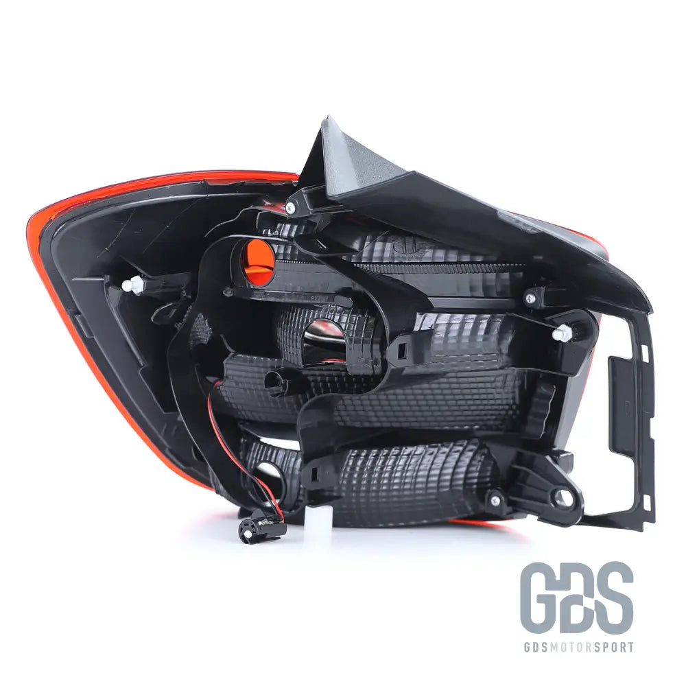 Feux arrière led light bar rouge bmw série 1 f20 f21 phase - arriere