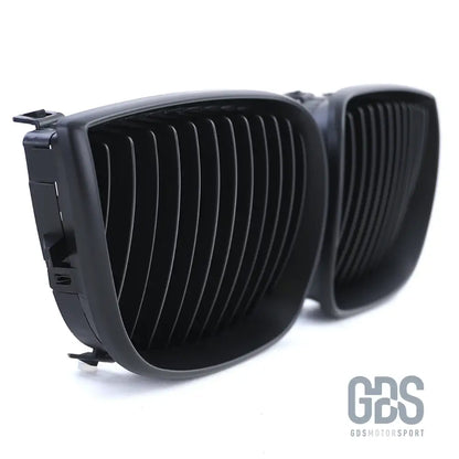 Grilles de calandre noir mat slim pour bmw série 1 e81 e82 e87 e88 — phase (2004-2007) - calandres