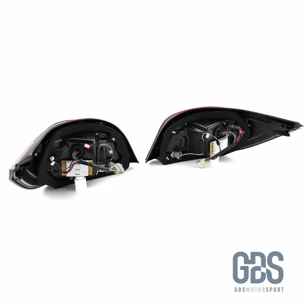 Feux arrières à Barre full LED Fond Noir pour BMW E60 Berline Phase 1 - PHARES FEUX - GDS Motorsport