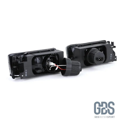 Feux Antibrouillards vitre type strié pour BMW E36 blanc / noir / jaune - PHARES FEUX - GDS Motorsport