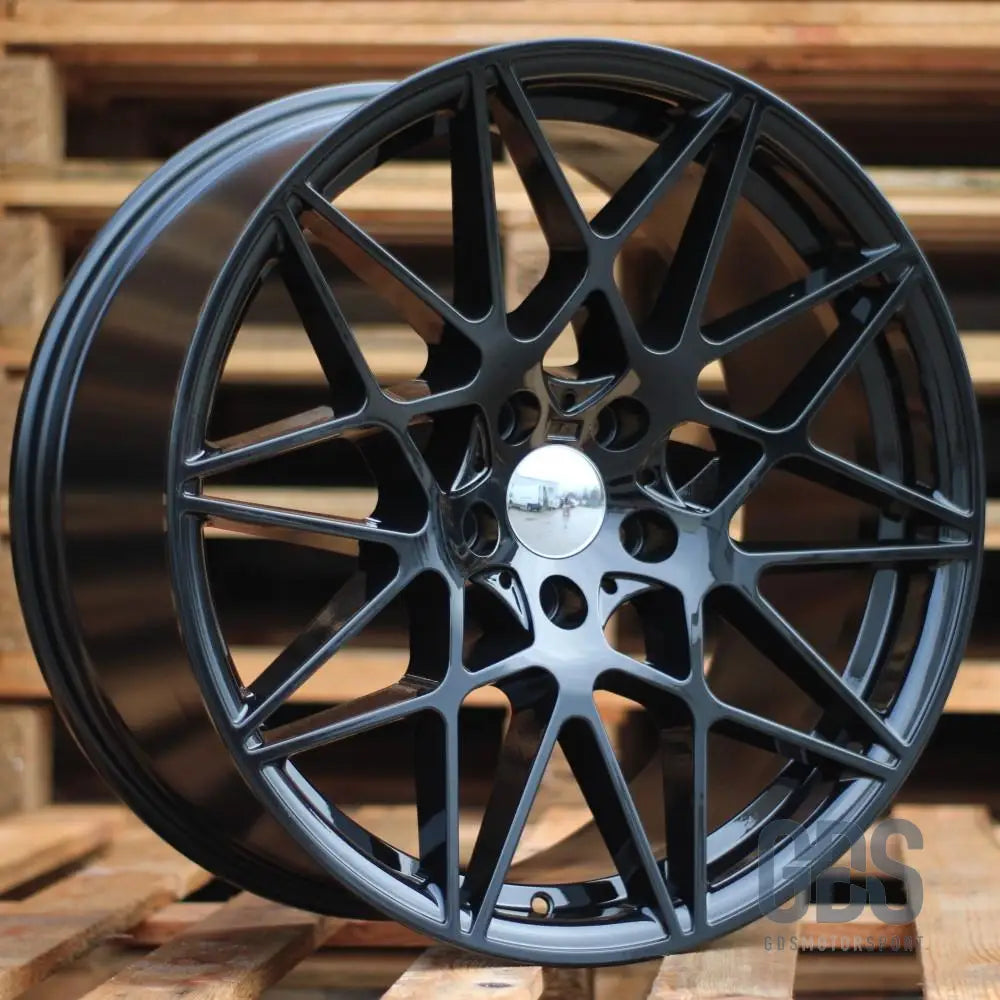 Pack 4 jantes type 666m noir bmw r18’’ x 8,5’’ et35 9,5’’ et40 compétition - jantes et pneus