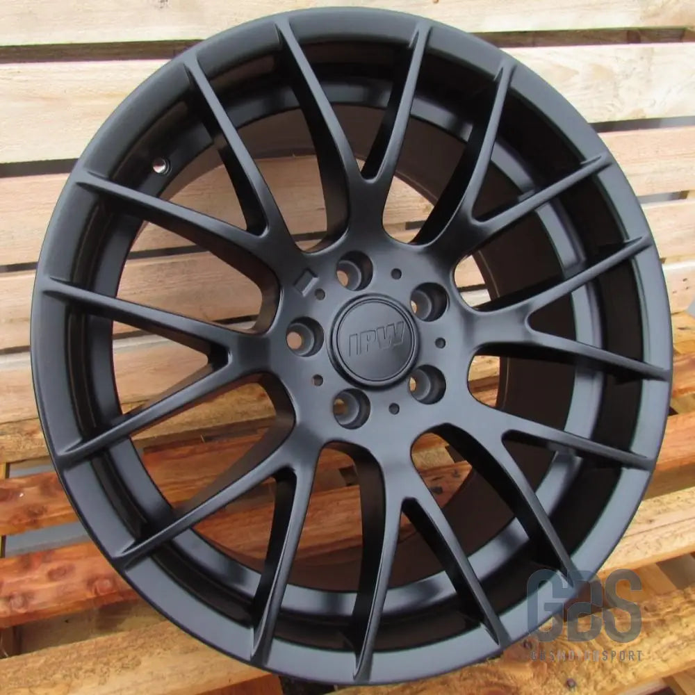 Pack 4 jantes type strom 359m noir bmw r18’’ x 8’’ et34 9’’ et38 - jantes et pneus