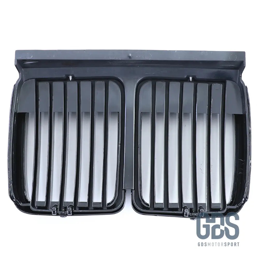 Calandre Noir Brillant pour BMW E30 de 1982 a 1994 - Pare Choc - GDS Motorsport