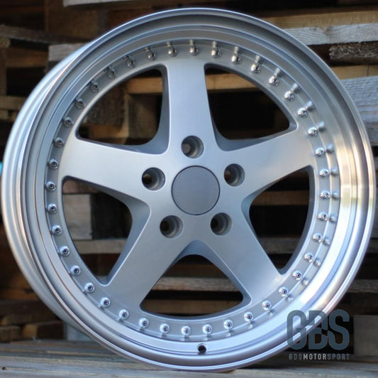 4 jantes Look Old School Gris polished BMW R18’’ X 8.5’’ ET30 - Jantes et pneus - GDS Motorsport