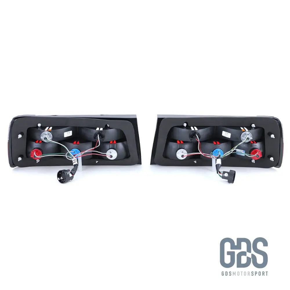 Feux arrieres rouge transparent pour BMW E30 phase 2 - PHARES FEUX - GDS Motorsport